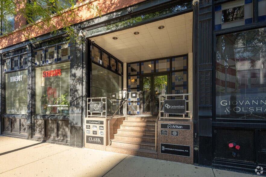 More Photos Of 216 S Jefferson St, Chicago Loft Creative Space For Lease