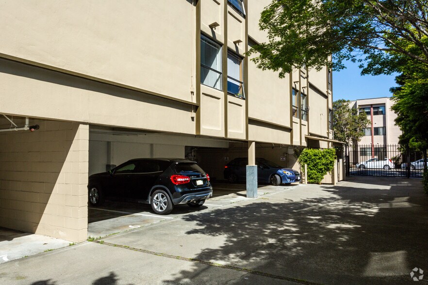 More Photos Of 459 Fulton St, San Francisco Office For Lease