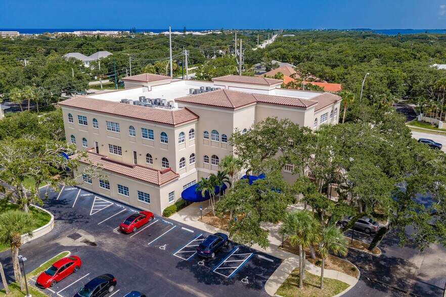 More Photos Of 1701 Highway A1A, Vero Beach Office For Lease