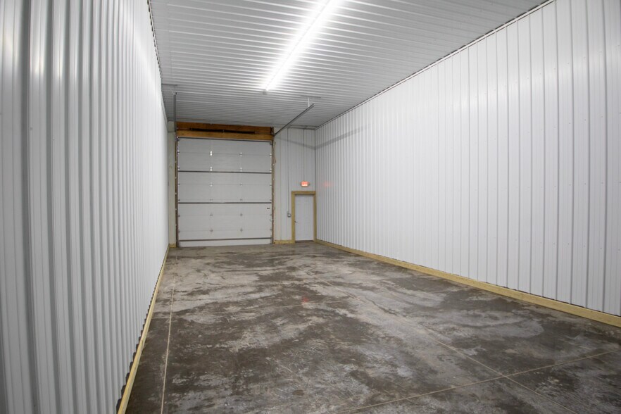 More Photos Of 314 Grandview Ave, Wadsworth Warehouse For Lease