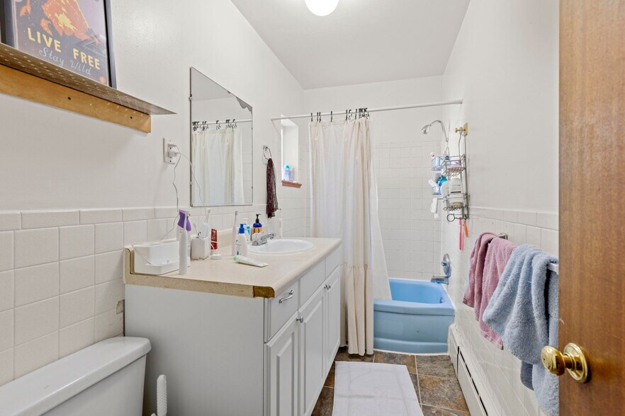 More Photos Of 735 17th St, Boulder Apartments For Sale