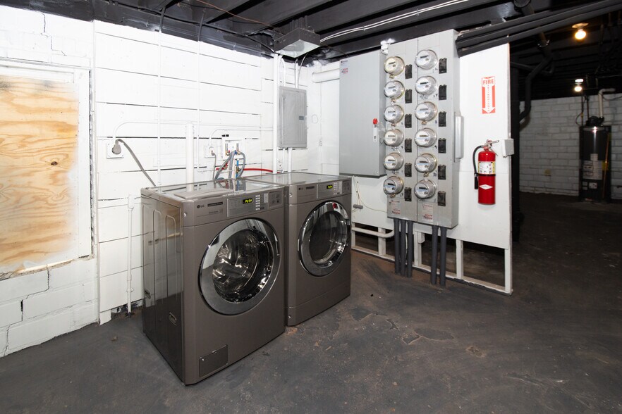 More Photos Of 3296-3300 E 149th St, Cleveland Apartments For Sale