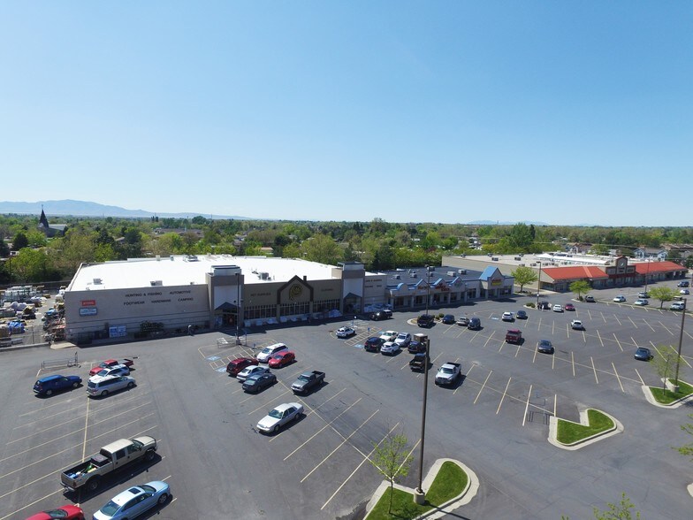 More Photos Of 78 S Fairfield Rd, Layton Storefront Retail Office For Lease