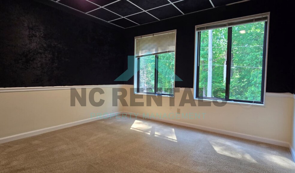 More Photos Of 20 W Colony Pl, Durham Office For Lease