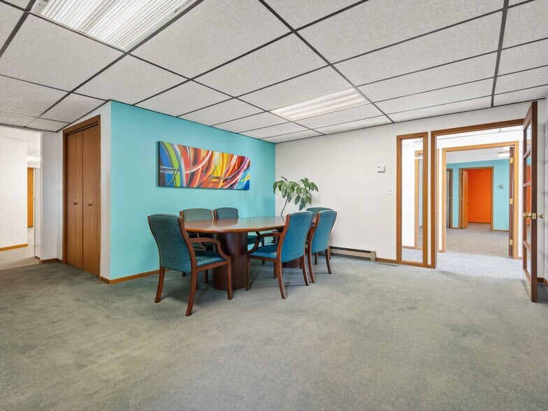 More Photos Of 1308 Washington St, Two Rivers Office Residential For Sale