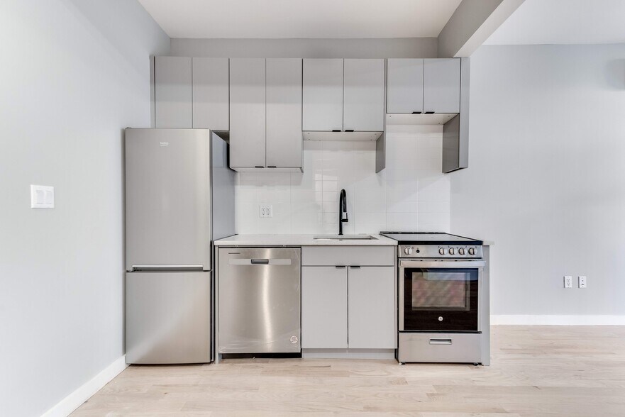 More Photos Of 2819 Clarendon Rd, Brooklyn Apartments For Sale