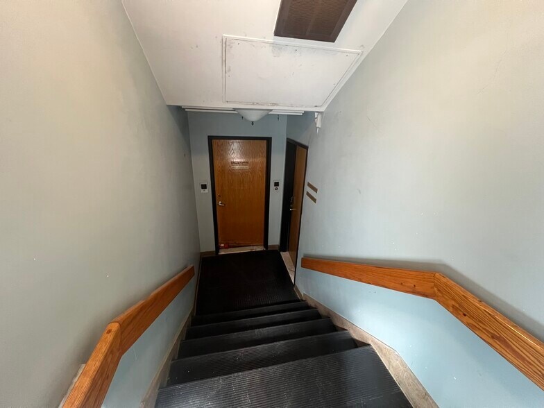 More Photos Of 1000 Park Ave, New York Apartments For Sale