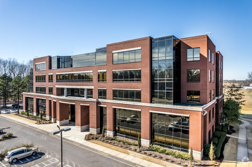 More Photos Of 7000 Goodlett Farms Pky, Cordova Medical For Lease