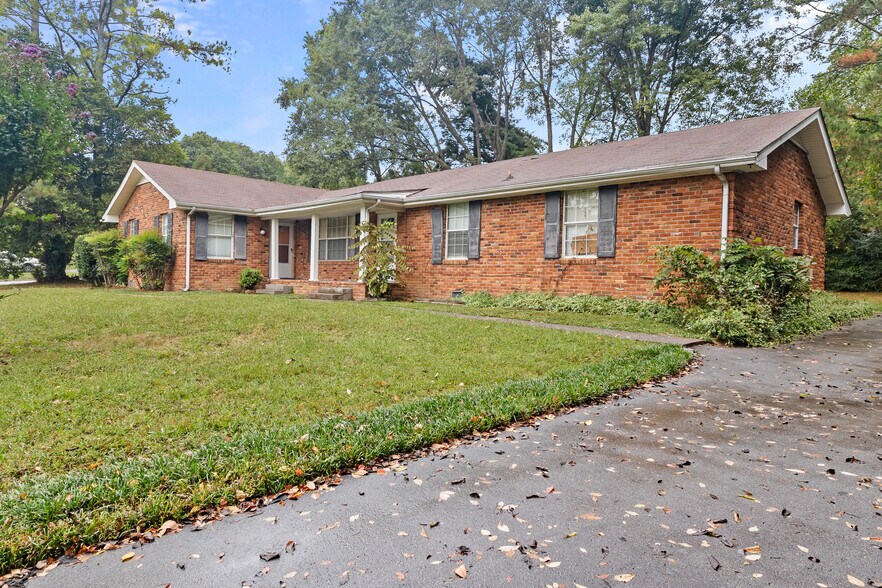 More Photos Of , Nashville Multifamily For Sale