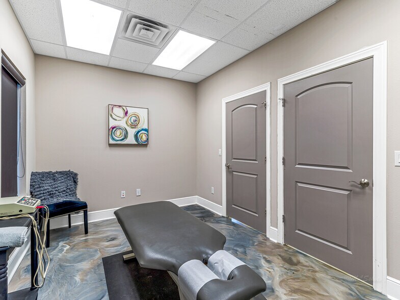 More Photos Of 456 Park Grove Dr, Katy Medical For Lease