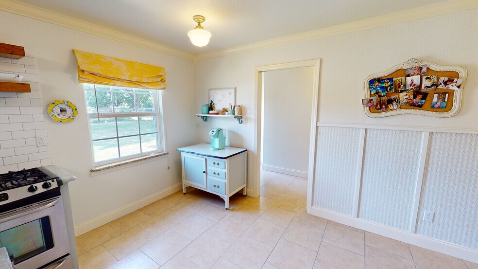 More Photos Of 16712 County Road 1580, Ada Sports And Entertainment For Sale