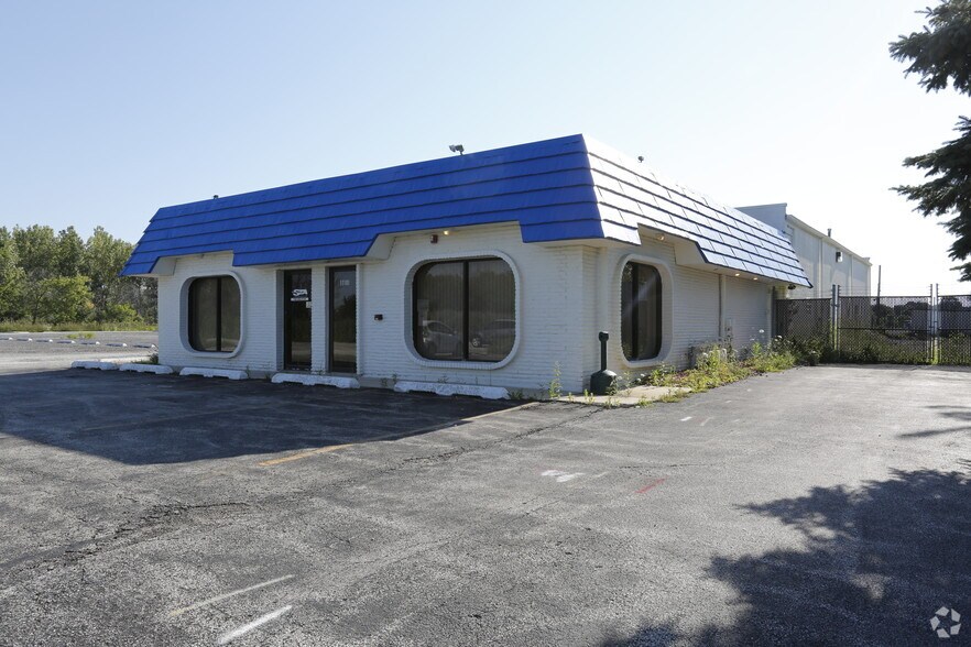 More Photos Of 17101 Wolf Rd, Orland Park Auto Repair For Sale