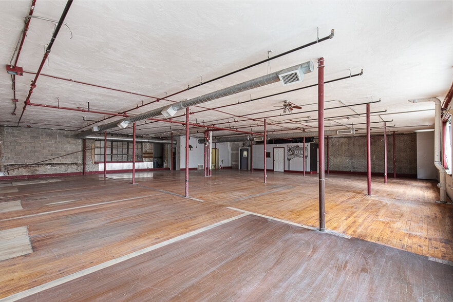 More Photos Of 71 Richmond St, Providence Office Residential For Lease