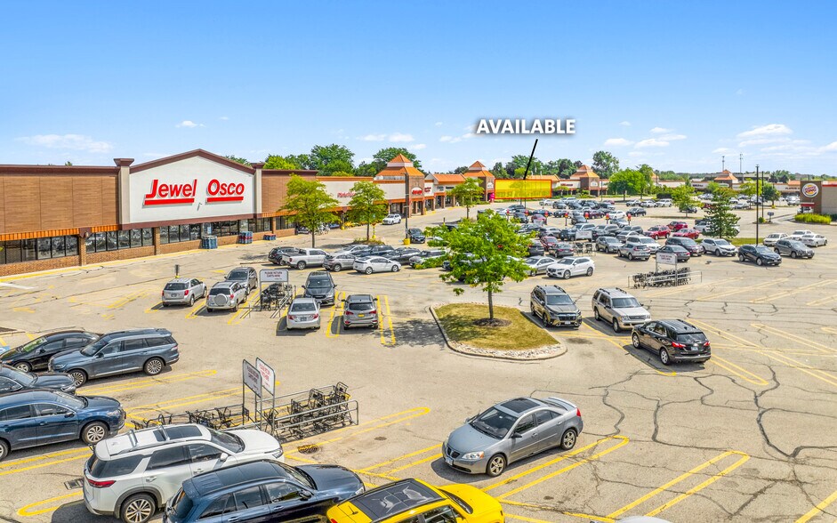 More Photos Of 1300-1440 S Milwaukee Ave, Libertyville Unknown For Lease