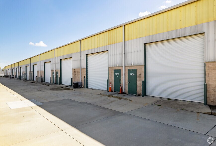 More Photos Of 7182-7208 E 21st St, Sarasota Light Manufacturing For Sale