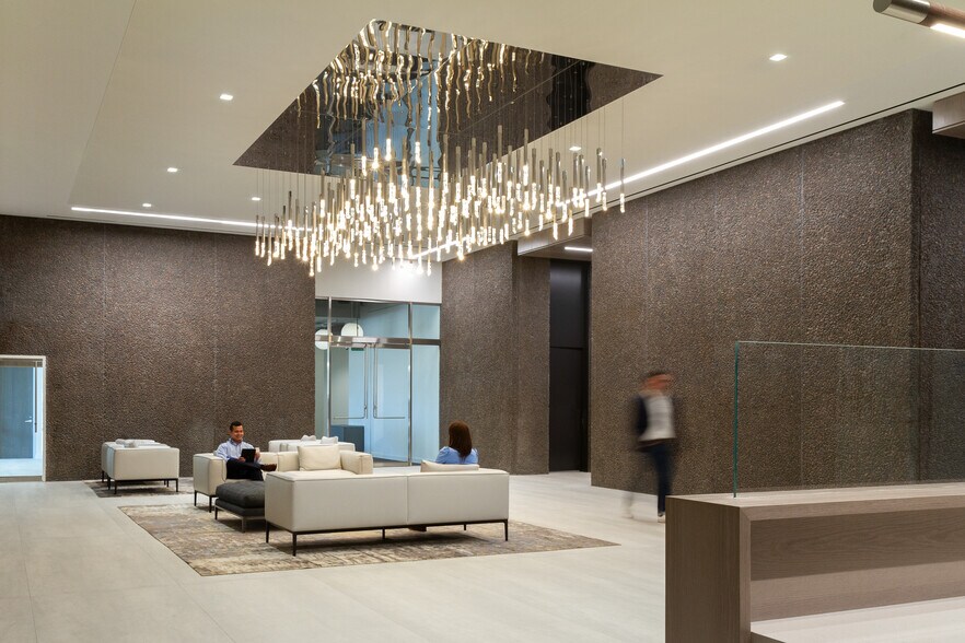 More Photos Of 3000 Pegasus Park Dr, Dallas Unknown For Lease