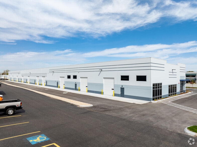 More Photos Of 12347 W Executive Dr, Boise Warehouse For Lease