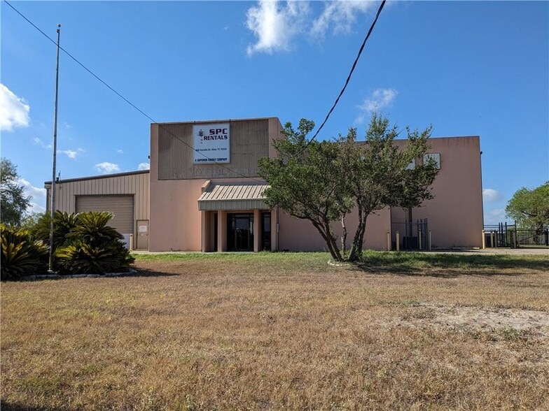 Primary Photo Of 908 Cecilia St, Alice Warehouse For Lease