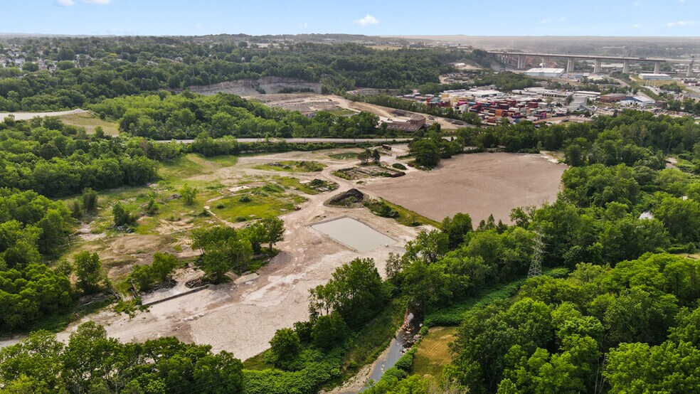 More Photos Of 5000 Warner Rd, Garfield Heights Land For Sale