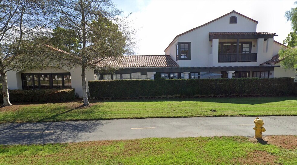More Photos Of 27432 Calle Arroyo, San Juan Capistrano Office For Lease