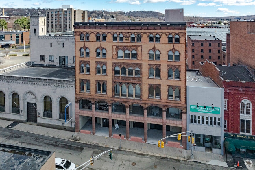 More Photos Of 34-58 N Main St, Waterbury Office For Sale