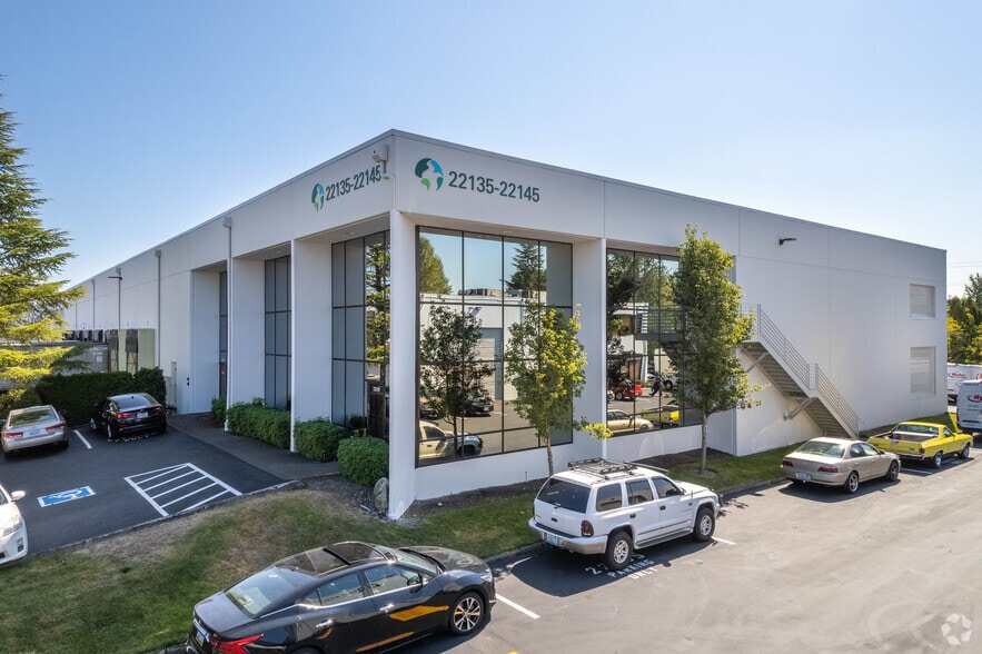 More Photos Of 22135-22145 68th Ave S, Kent Warehouse For Lease