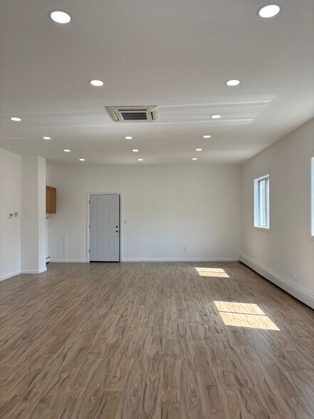 More Photos Of 228 Belleville Ave, Belleville Storefront Retail Office For Lease