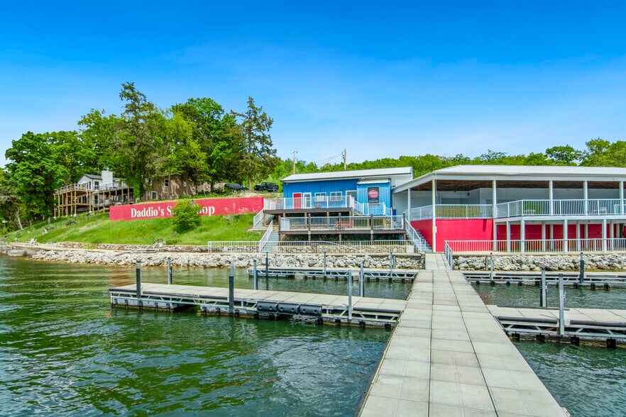 More Photos Of 27485 Cross Ln, Barnett Restaurant For Sale