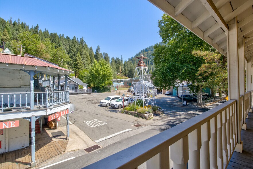 More Photos Of 200 Main St, Downieville Storefront Retail Residential For Sale