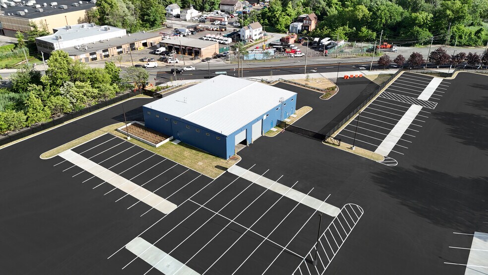 More Photos Of 2577 Forest Ave, Staten Island Land For Lease