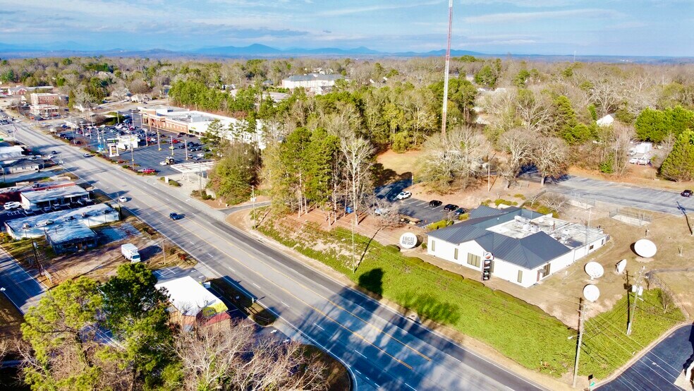 More Photos Of 1102 Thompson Bridge Rd, Gainesville Office For Lease