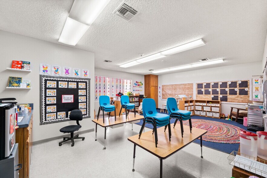More Photos Of 9944 Highland Ave, Rancho Cucamonga Religious Facility For Lease
