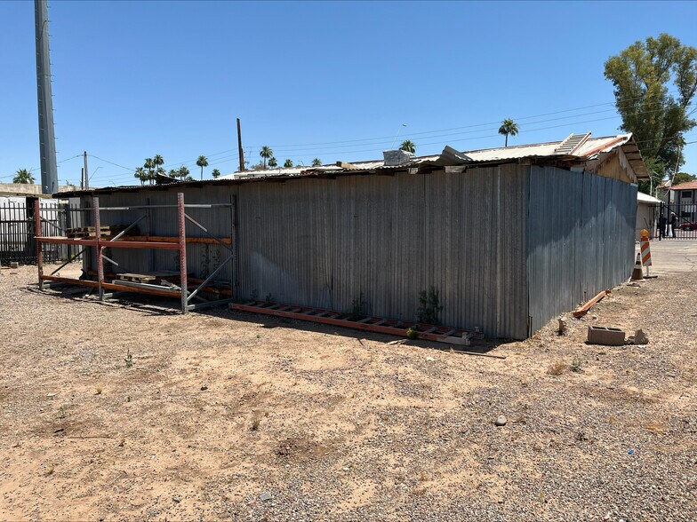 More Photos Of 1836 N Country Club Dr, Mesa Warehouse For Sale