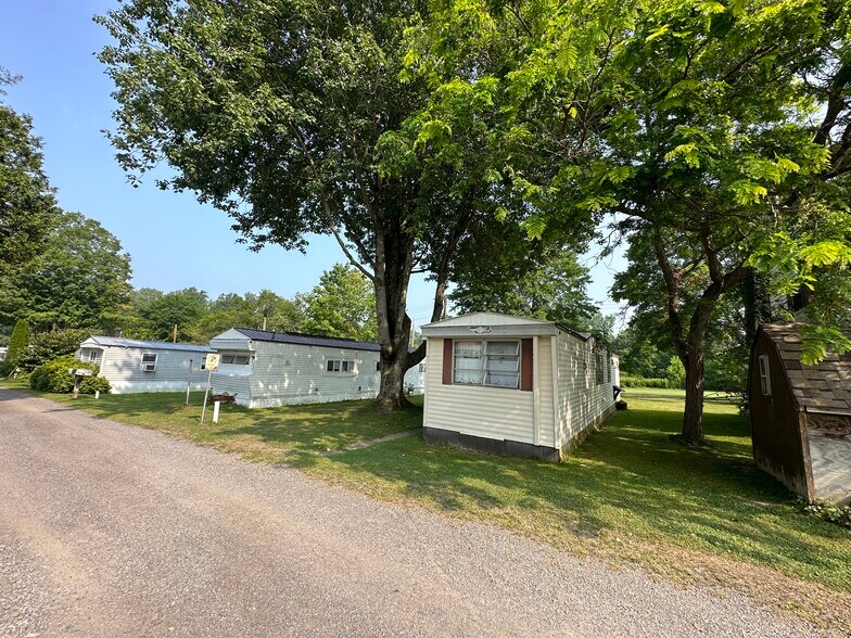 More Photos Of 8114 State Rd, Colden Manufactured Housing Mobile Home Park For Sale