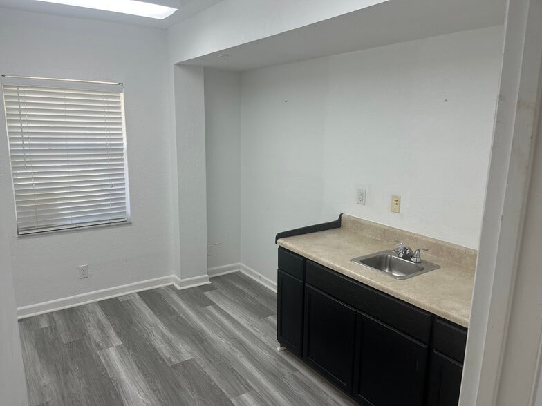 More Photos Of 1216 SE 1st Ave, Fort Lauderdale Medical For Lease