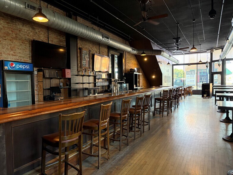 More Photos Of 101-123 Main St, Dubuque Apartments For Sale