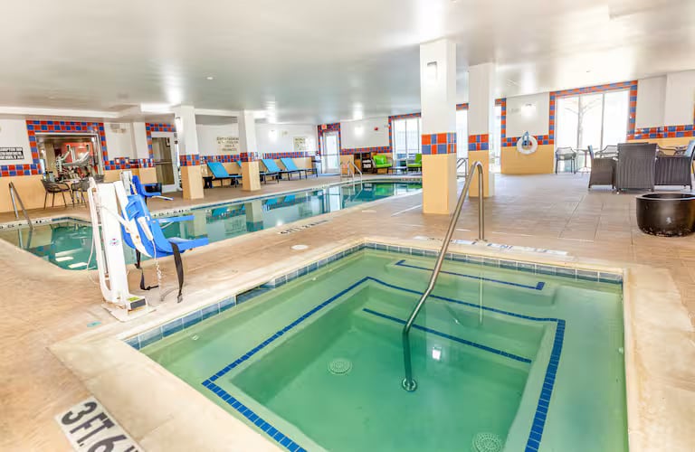 More Photos Of 2700 Green Oaks Rd, Fort Worth Hotel For Sale