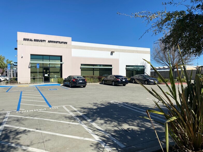 More Photos Of 2508 Verne Roberts Cir, Antioch Research And Development For Sale