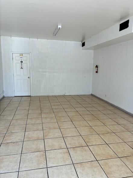 More Photos Of 2900-2920 Fruitvale Ave, Oakland Storefront Retail Office For Lease