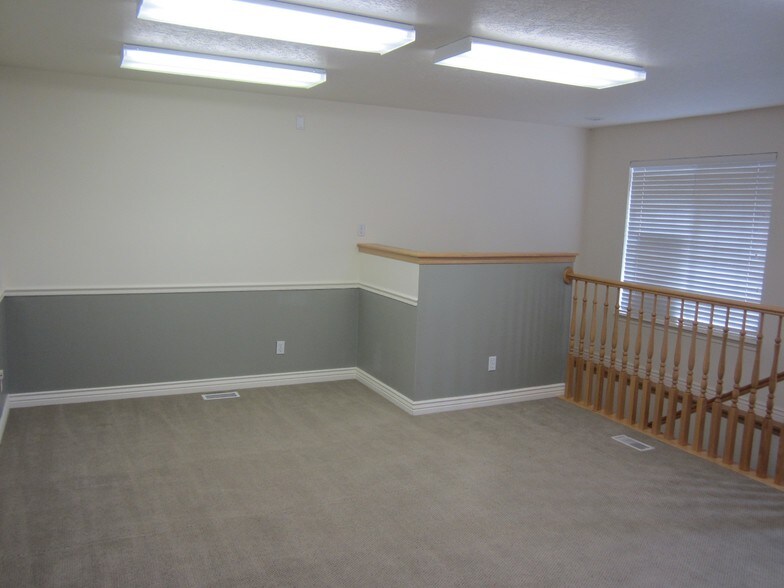 More Photos Of 194 E 860 S, Orem Office For Lease