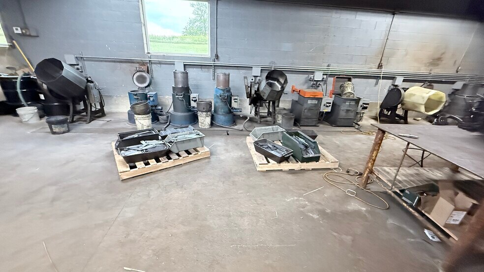 More Photos Of , Footville Industrial For Sale