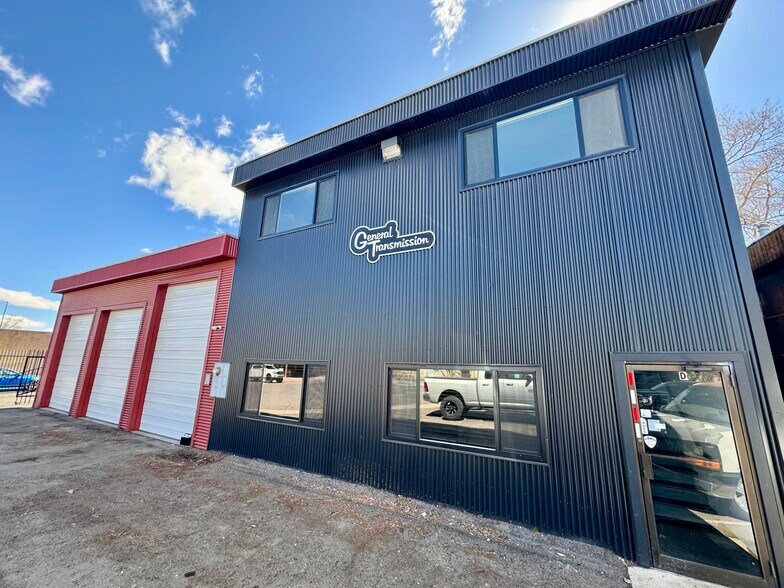 More Photos Of 890 Gentry Way, Reno Auto Repair For Sale