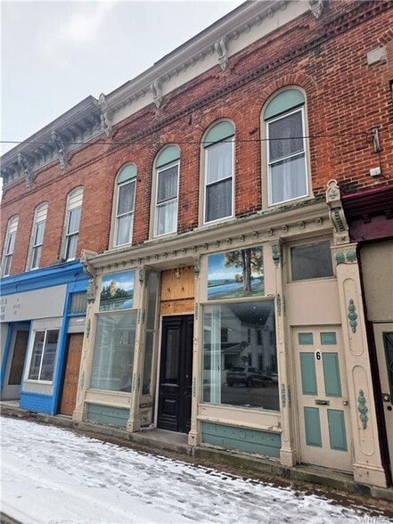 Primary Photo Of 6 State St, Middleport Storefront Retail Residential For Lease