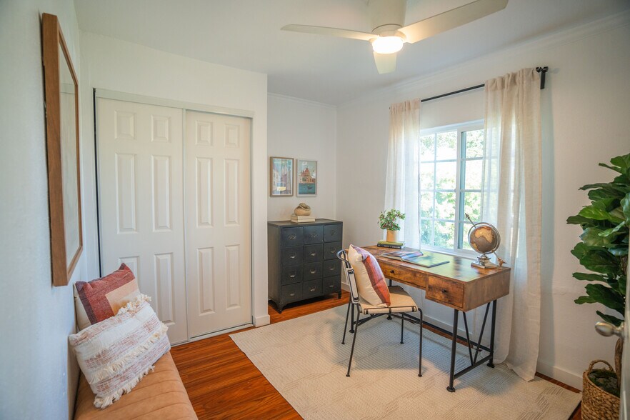 More Photos Of 11835 Gale Ave, Hawthorne Multifamily For Sale