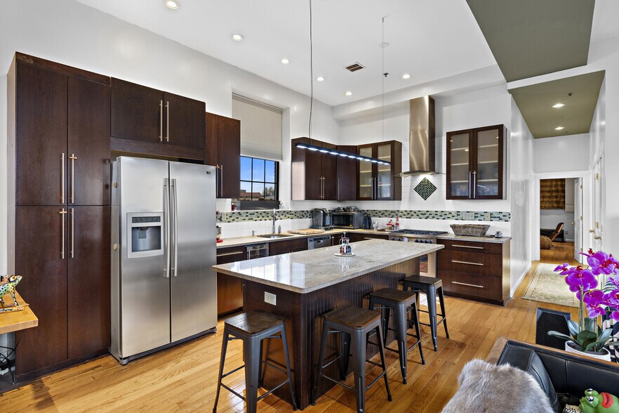 More Photos Of 9 E 18th St, Bayonne Apartments For Sale