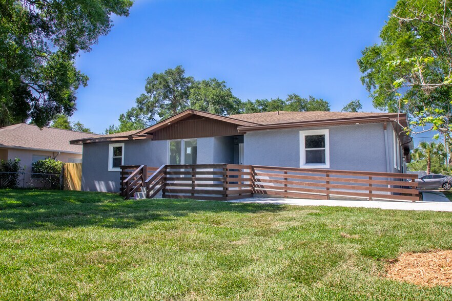 More Photos Of 3901 W Platt St, Tampa Assisted Living For Sale