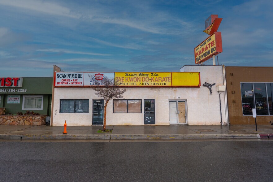 More Photos Of 14104-14108 Pioneer Blvd, Norwalk Storefront For Sale