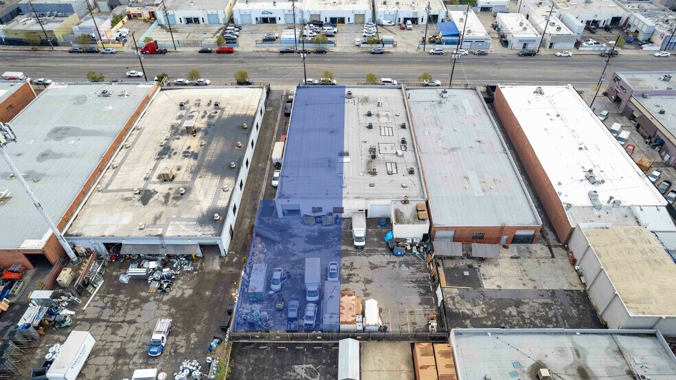 More Photos Of 8115 Lankershim Blvd, North Hollywood Warehouse For Lease
