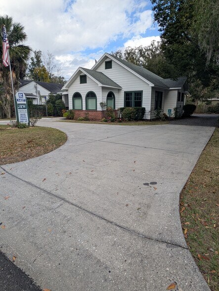 More Photos Of 1427 E Fort King St, Ocala Flex For Sale