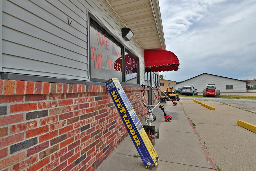 More Photos Of 472 12th St, Tecumseh General Retail For Sale